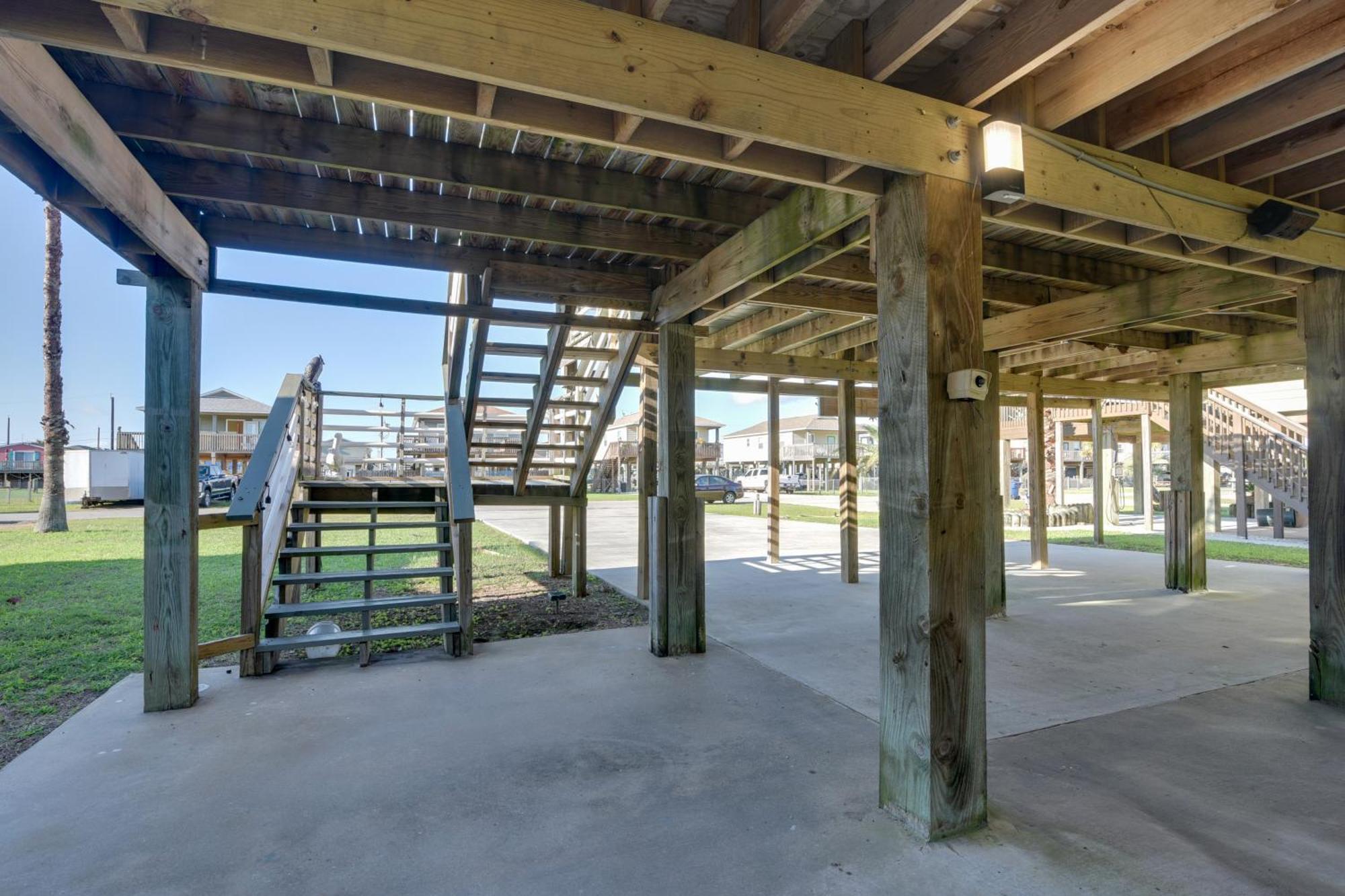 Sunset-View Surfside Beach House Walk To Beach! Εξωτερικό φωτογραφία